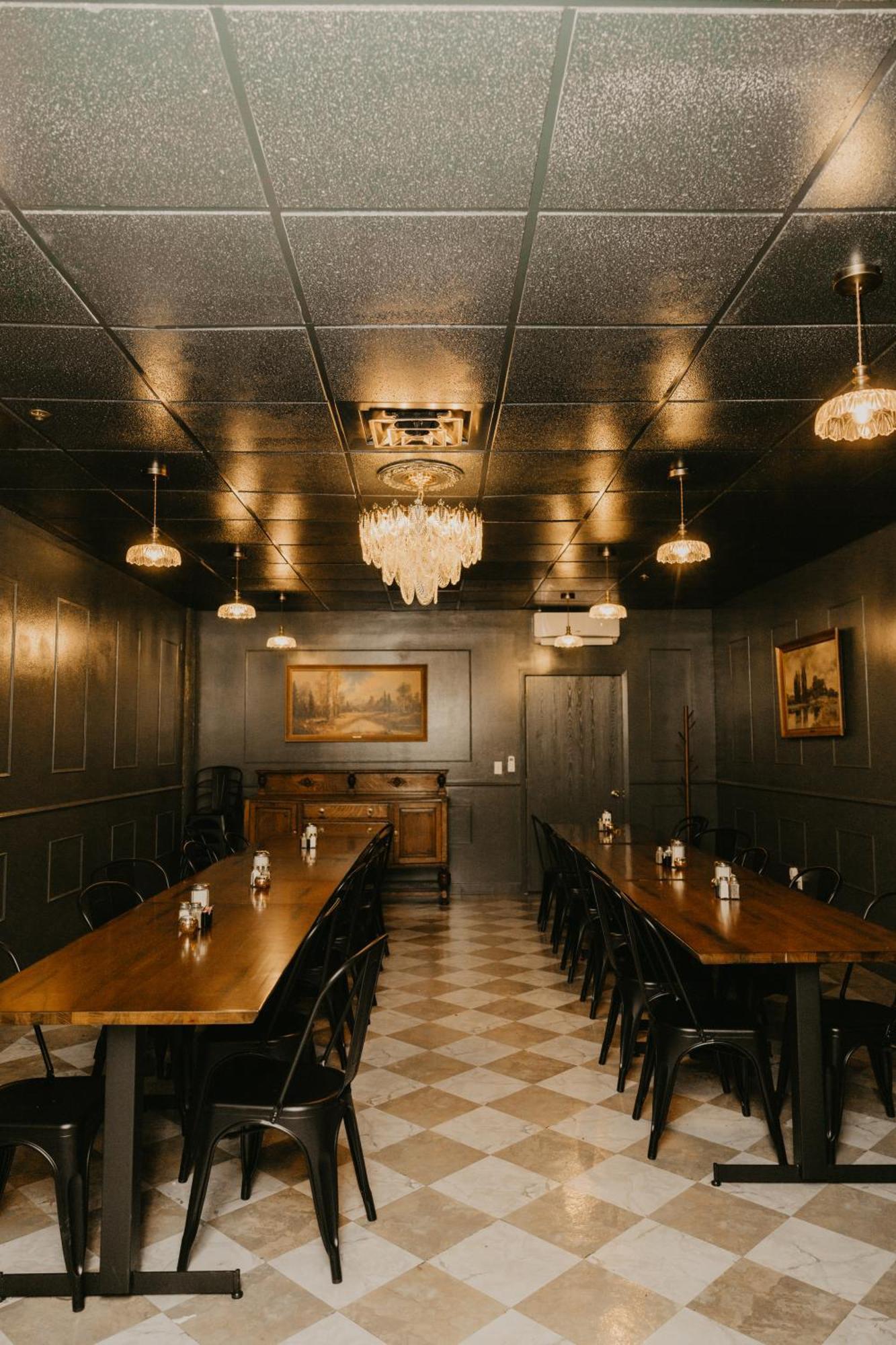 The Brooks Hotel Restaurant And Lounge 华莱士 外观 照片
