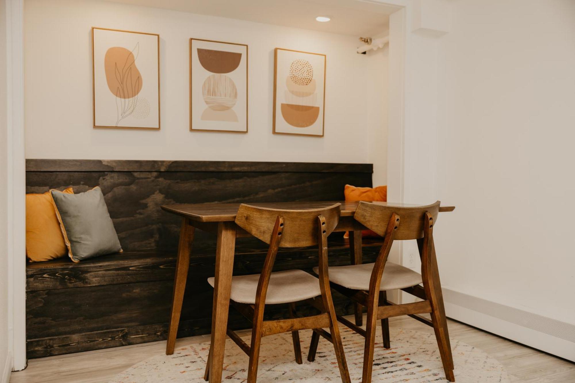 The Brooks Hotel Restaurant And Lounge 华莱士 外观 照片